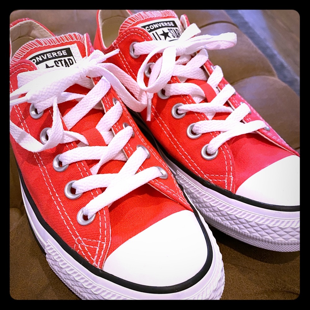 Size 8 Raspberry Colored Converse